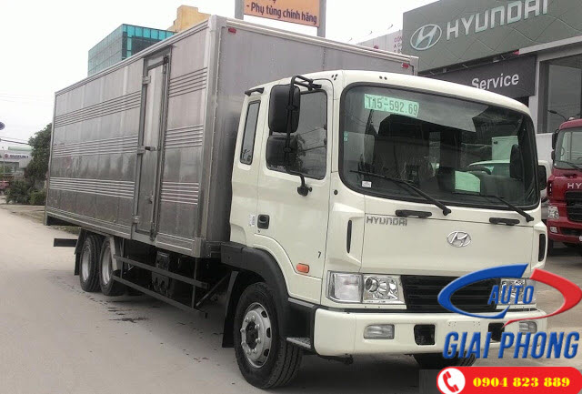 Xe tải 3 chân Hyundai HD240 15 Tấn Thùng Kín Nhập Khẩu