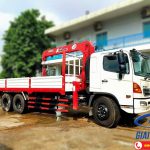 Xe tải HINO FL8JSTA gắn cẩu UNIC UR-V543 5 Tấn 3 Khúc