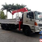 Xe tải HINO FL8JSTA gắn cẩu UNIC UR-V543 5 Tấn 3 Khúc