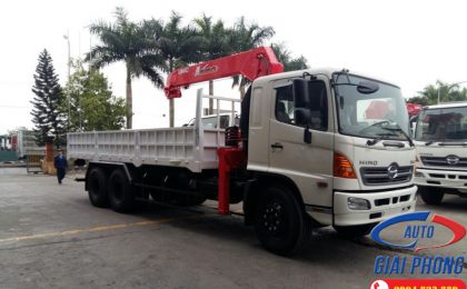 Xe tải HINO FL8JSTA gắn cẩu UNIC UR-V543 5 Tấn 3 Khúc