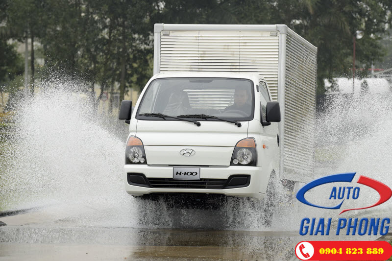 Xe tải Hyundai H100 1 Tấn Thùng Kín