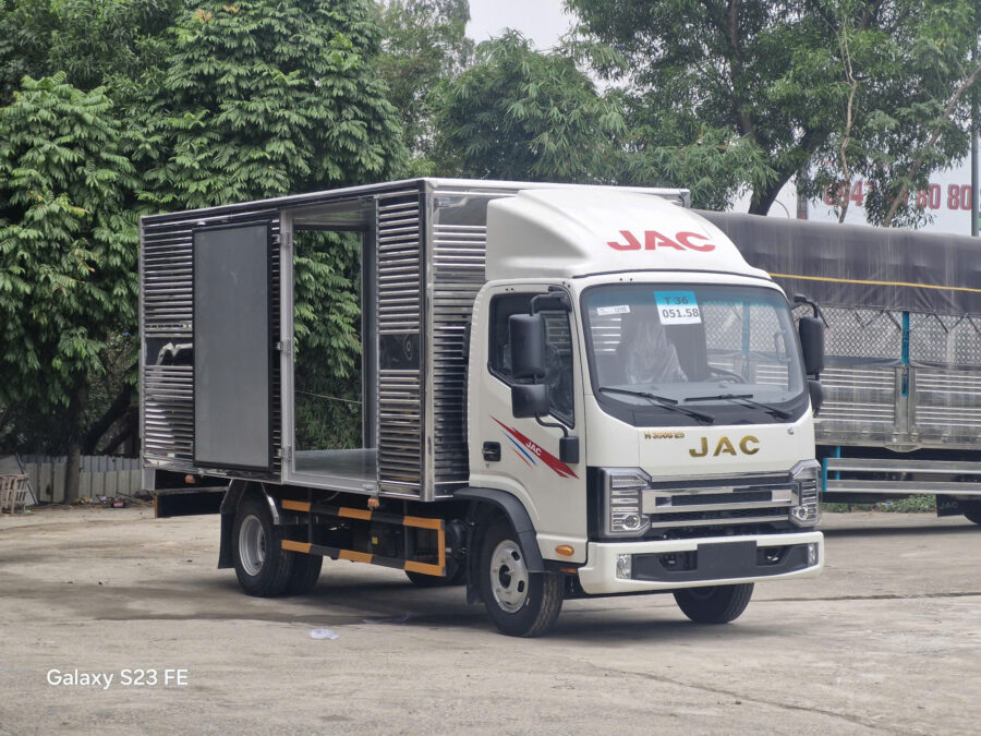 Ngoại thất xe tải jac N350S Pro E5 thùng kín - Ô Tô Giải Phóng