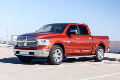 Choáng ngợp trước 2013 Ram 1500 Laramie
