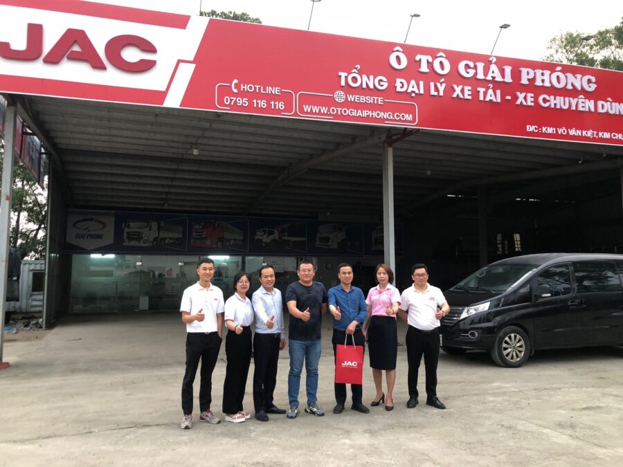 Hình ảnh đại lý xe tải jac ô tô giải phóng Hình ảnh đại lý xe tải jac ô tô giải phóng
