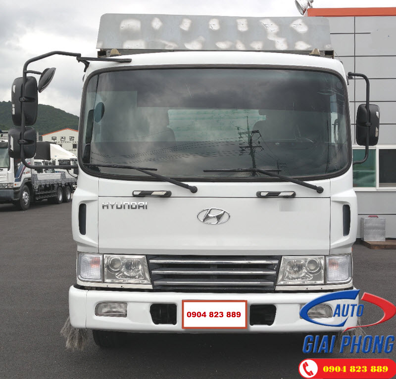 Xe tải Hyundai HD120 5 Tấn Thùng Kín Nhập khẩu