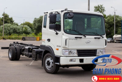Xe tải Hyundai HD120 5 Tấn Thùng Kín Nhập khẩu
