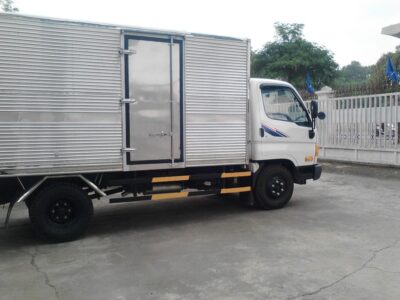 Xe Tải Hyundai HD88 5.5 Tấn Thùng kín