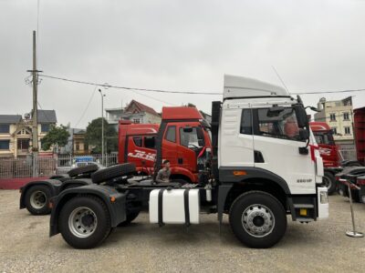 Đầu Kéo Faw 1 cầu 260 HP Nhập Khẩu