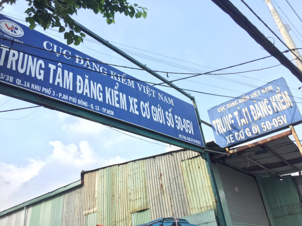 Phí đăng kiểm xe ô tô Phí đăng kiểm xe ô tô