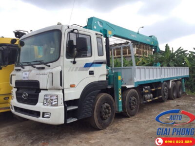 Xe tải Hyundai HD320 gắn cẩu Soosan SCS1015LS 12 Tấn 5 Đốt