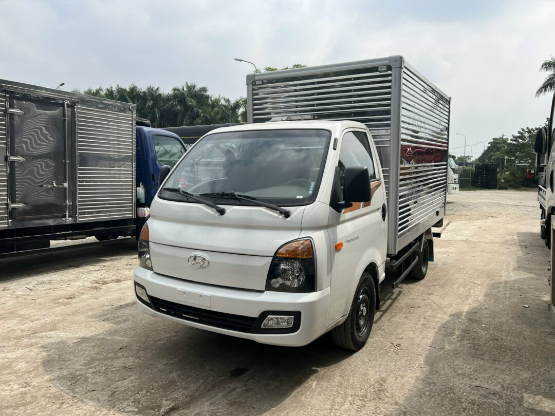 Hyundai New Porter H150 thùng kín