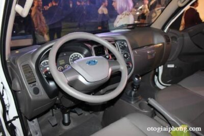 Xe tải Hyundai H100 1 Tấn Thùng Kín