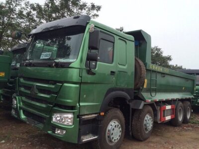 Xe Ben 4 Chân Howo – Sinotruck 17 Tấn Máy 371HP Thùng Đúc
