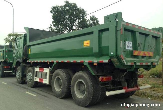 Xe Ben 4 Chân Howo – Sinotruck 17 Tấn Máy 371HP Thùng Đúc