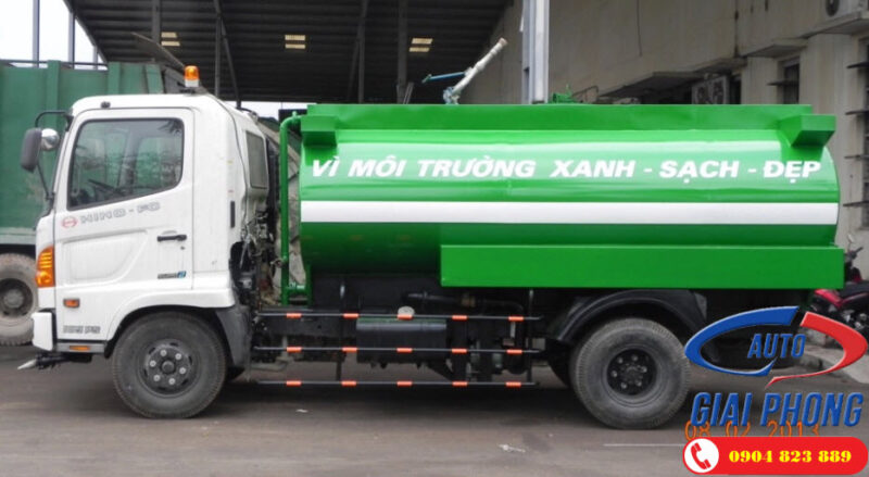 Xe Phun tưới nước rửa Đường 6 khối HINO FC9JESW