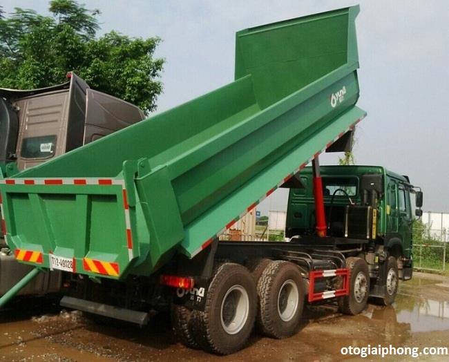 Xe Ben 4 Chân Howo – Sinotruck 17 Tấn Máy 371HP Thùng Đúc