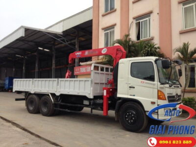Xe tải gắn cẩu 5 tấn UNIC UR-V554 HINO FG8JPSN 9.4 Tấn