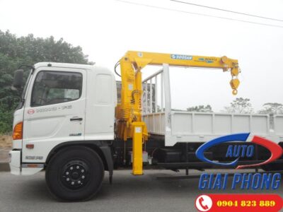 Xe tải HINO FG8JJSB 9.4 Tấn gắn cẩu Soosan SCS506 5 Tấn 6 Khúc