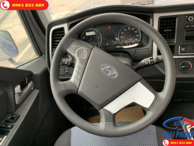 Xe tải Hyundai New Mighty EX8 Thùng Đông Lạnh