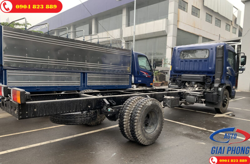Xe tải Hyundai New Mighty EX8 Thùng Đông Lạnh