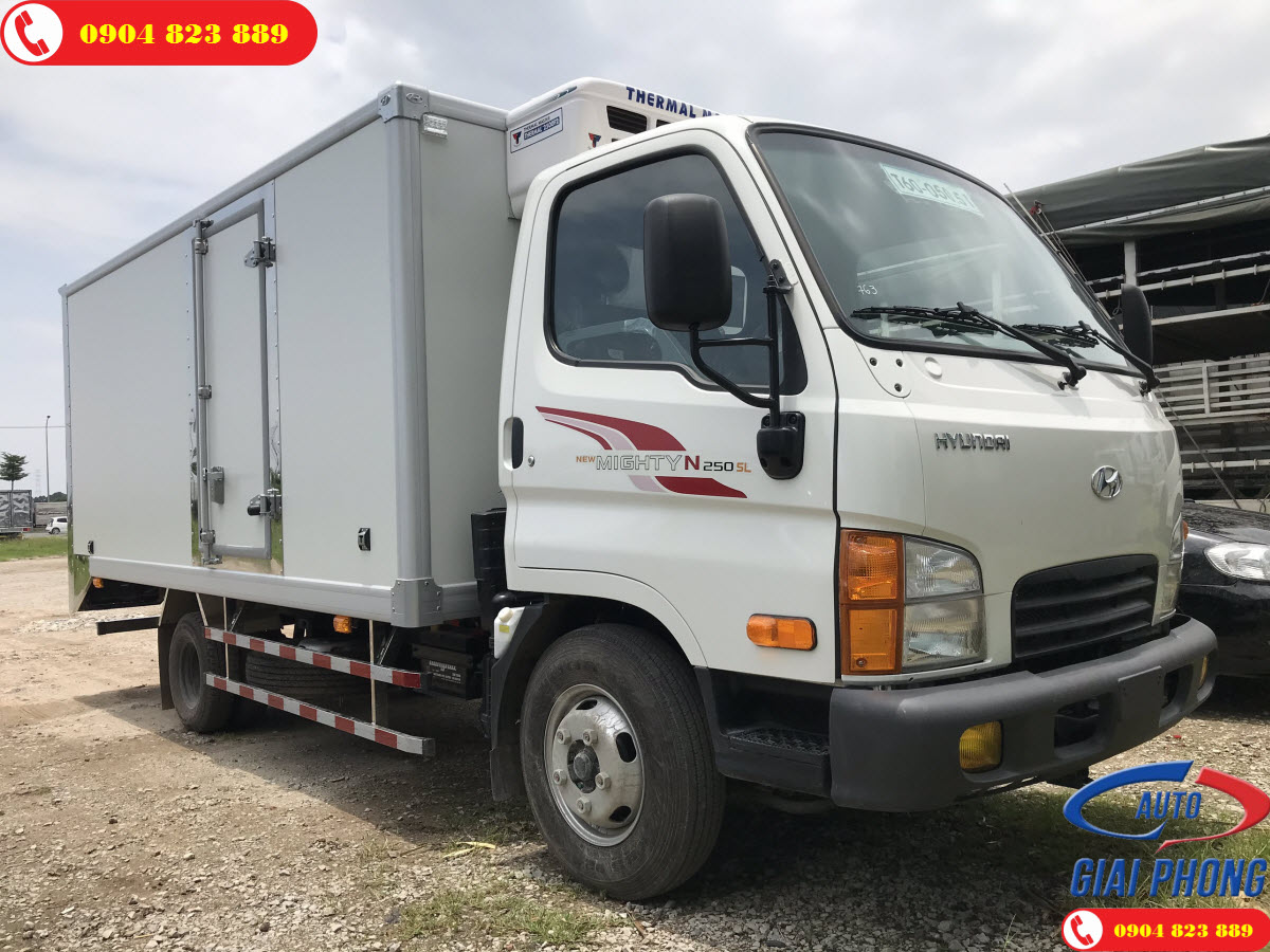 Xe tải Hyundai New Mighty N250SL Thùng Đông Lạnh