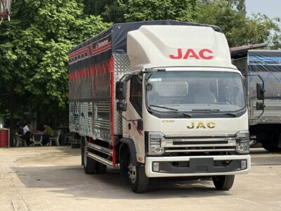 Xe tải Jac N750 Plus E5 7.5 tấn Thùng bạt 6.2m – Máy Yuchai 170HP